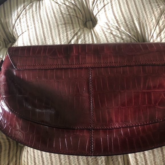 Kenneth Cole Alligator skin purse - Picture 7 of 7